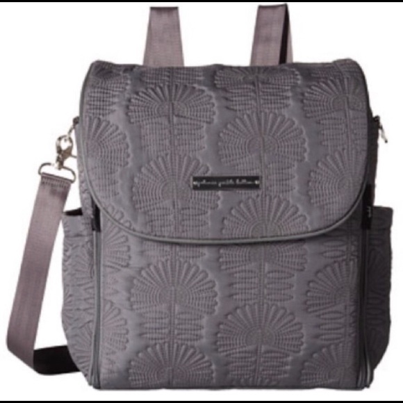 Petunia Pickle Bottom Other - Petunia Pickle Bottom Diaper Bag